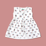 Organic muslin sleeveless baby girl frock 0-24 months – Happy Hey print – Maa
Toddlers India