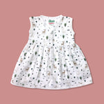 Organic muslin sleeveless baby girl frock 0-24 months – Deer and Trees print – Maa
Toddlers India